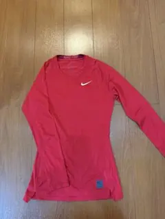 新品USA限定発売☆NIKE襟元刺繍スウォッシュ☆野球用アンダーシャツ