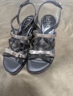 【新品未使用】tehen ブラック リボン ストラップサンダル ウェッジヒール