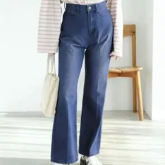 Chaco closet ハイウエストセンタープレスフレアデニムパンツ