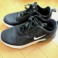 Nike エア マックス モーション 2　US7.5のサムネイル