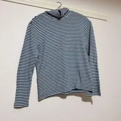 ストライプタートルネック