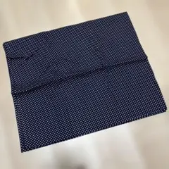 布地　ネイビー　水玉