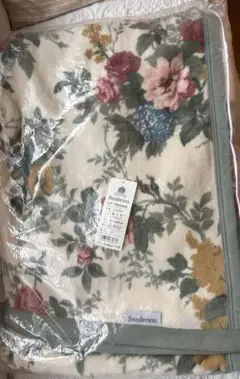 新品・未使用　サンダーソン　Sanderson 綿毛布　ピンク花柄