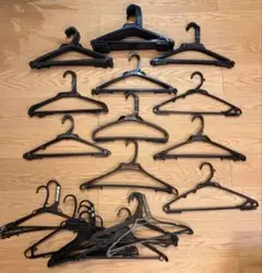 黒 プラスチックハンガー 92本まとめ売り