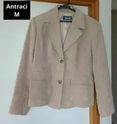 Item thumbnail for item 21131a1f-03cc-40bb-9df4-83240a75cee1