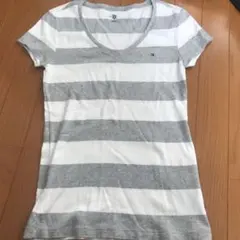 ☆トミーヒルフィルガーのボーダーTシャツ