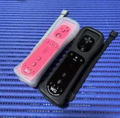 wiiリモコンプラス ピンク＆ブラック カバーストラップ付 清掃・除菌済みセット