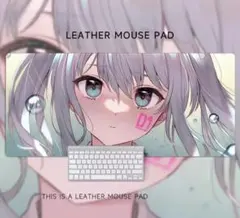 【新品】初音ミク？ レザーマウスパッド デスクマットのサムネイル