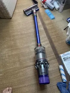 【動作品】ダイソン　dyson V11 本体 ダイソン 掃除機V11本体のみ｜Yahoo!フリマ（旧PayPayフリマ）