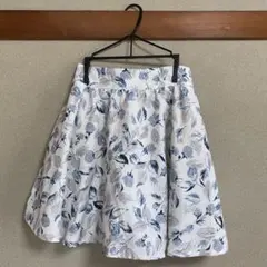 マジェスティックレゴン　花柄スカート　キュロット