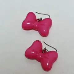 ミニーちゃんリボン風ピアスのサムネイル