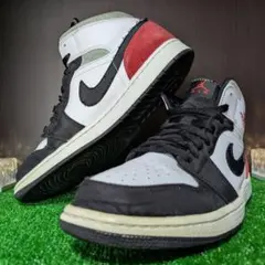 【超美品】★NIKE AIRJORDAN1 MID