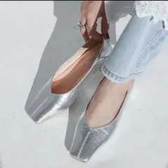 EVOL Vカットスクエアパンプス IX5486 （シルバー）