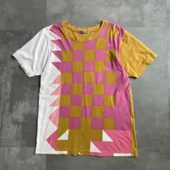 ISSEY MIYAKE イッセイミヤケ 幾何学プリント Tシャツ サイズ2のサムネイル