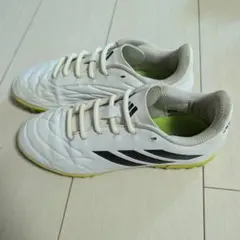 adidas サッカー トレーニングシューズ ホワイト 22cm