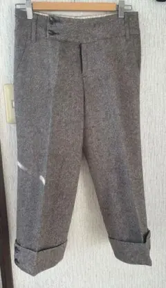 ワールド　ツイード　クロップドパンツ