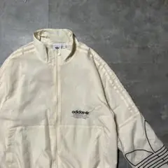 定価:13,200円　adidas アーム刺繍ナイロンアウター
