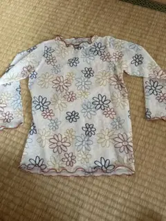 バースデイ　花柄シアーTシャツ　95センチ