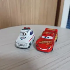 トミカ カーズ 救急車 ライトニング・マックィーン 2点セット