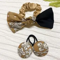 お買い得♡お揃い　シュシュ付リバティ　シングルリボン　くるみボタン 3個セット