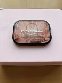 M・A・C コネクト イン カラー アイシャドウ パレット