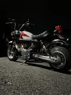 Honda Z50 モンキー カスタム車体のサムネイル