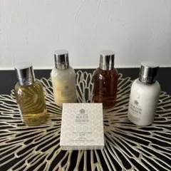 モルトンブラウン100ml×4+ソープ