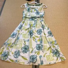 LINE by LYNN ノースリーブワンピース