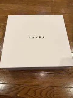 RANDA 花柄刺繍 ベージュ ブーティ Sのサムネイル