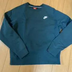 Nike ダークグリーン クルーネック トレーナー