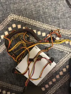 電源
