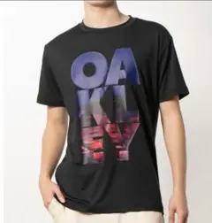 OAKLEY メンズTシャツ ブラック Mサイズのサムネイル