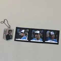 北海道日本ハムファイターズ 伊藤大海 17 アクリルキーホルダー、ミニ写真3種