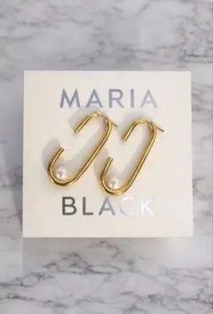 MARIA BLACK Glossy Huggie8×2 - メルカリ