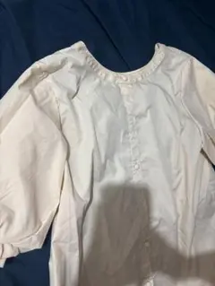 フロントボタン 半袖ブラウス
