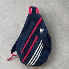 【adidas】美品 ワンショルダー バッグ y2k 00s テック系