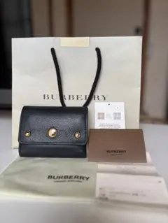 超美品】バーバリー ミニ財布 コインケース 付属品付 鈴モチーフ