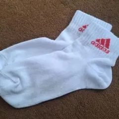 adidas ホワイトソックス ロゴ入り　23~25cm