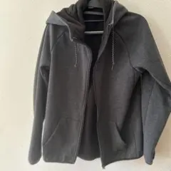 パーカーグレー