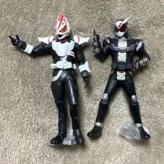 仮面ライダーギーツ　ガチャガチャ 2点