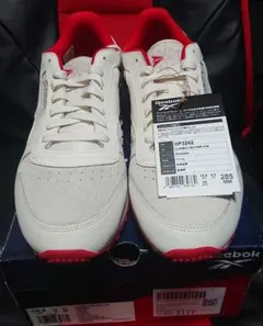 Reebok CLASSIC LEATHER ベビースター ラーメン