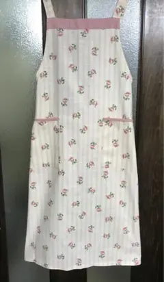 ローラアシュレイ❤︎美品❤︎エプロン