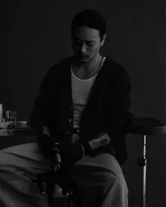 Item thumbnail for item 48052b0c-3503-4492-94ee-8fc2da20dcfc