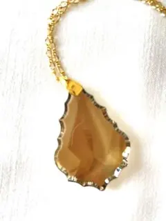 スワロフスキーのゴールドチェーン ネックレス 波形ペンダント　未使用品