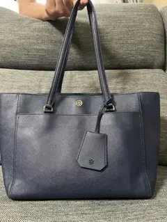 美品Tory Burchトリーバーチサフィアーノ トートバッグ A4 通勤 通学のサムネイル