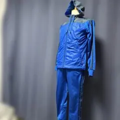 adidas フード付きジャケットとパンツ上下セットアップ　青