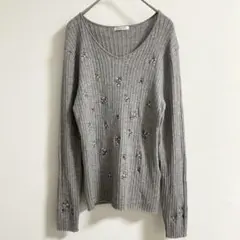 グラシア 刺繍 リブニット グレー 上品 きれいめ フェミニン 長袖 c220のサムネイル