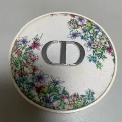 Dior スキンフォーエバークッションパウダー ラベンダー