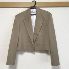 ZARA ベージュ クロップドテーラードジャケット Sサイズ