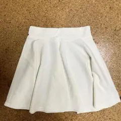 ホワイト フレアスカート Fサイズ